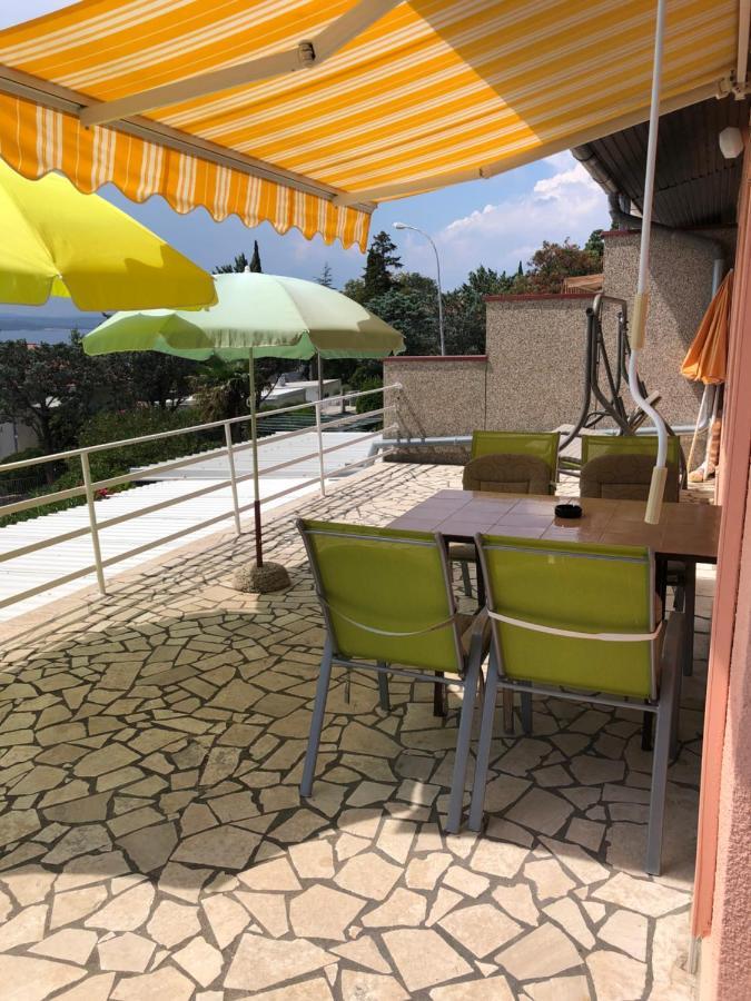 Apartment Marija Selce Exterior foto